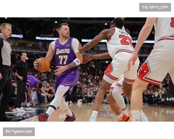 湖人防守改观排名第七，面对火箭残缺阵容展现战术执行力